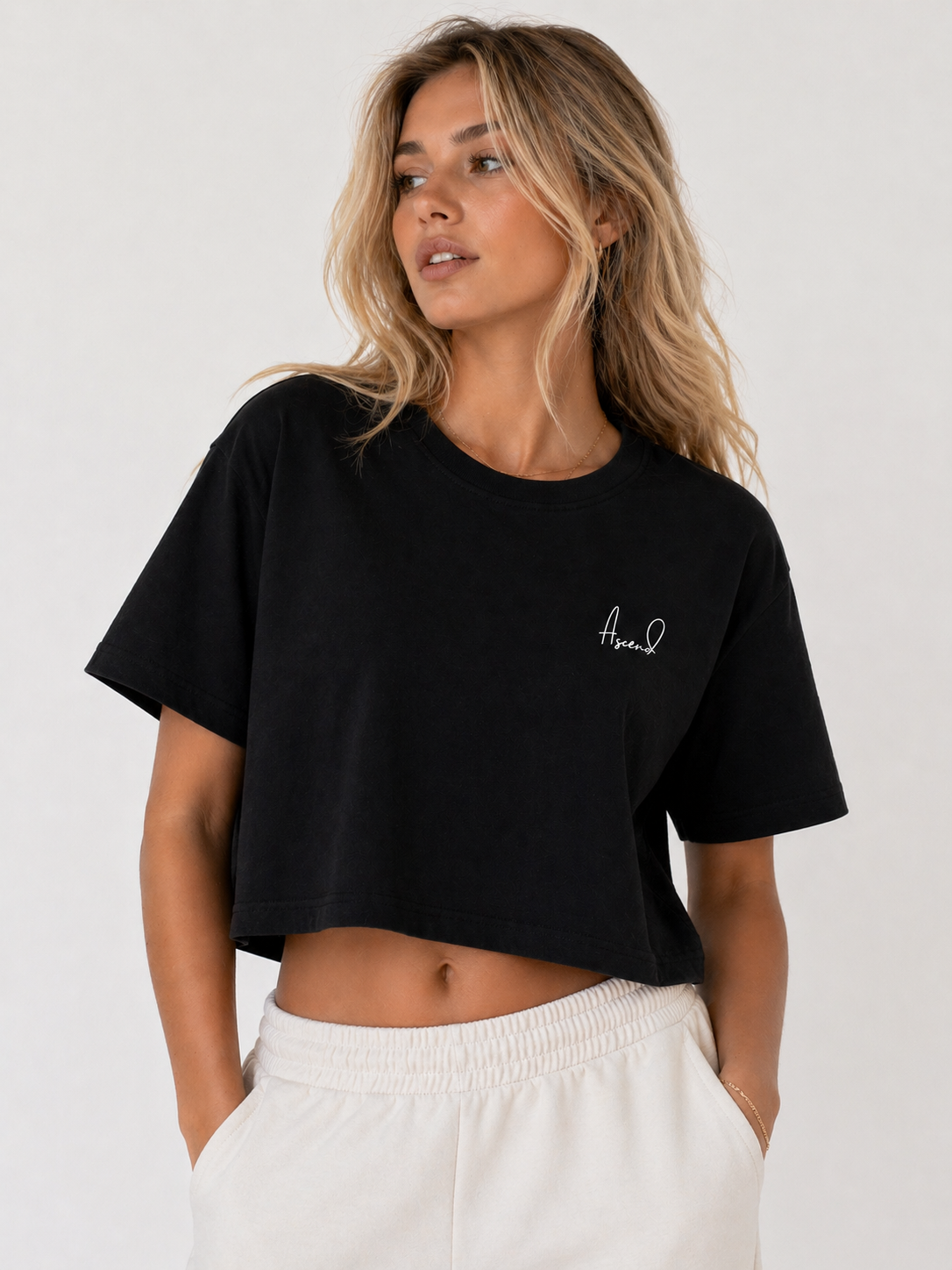 Women’s ascend cropped T-shirt