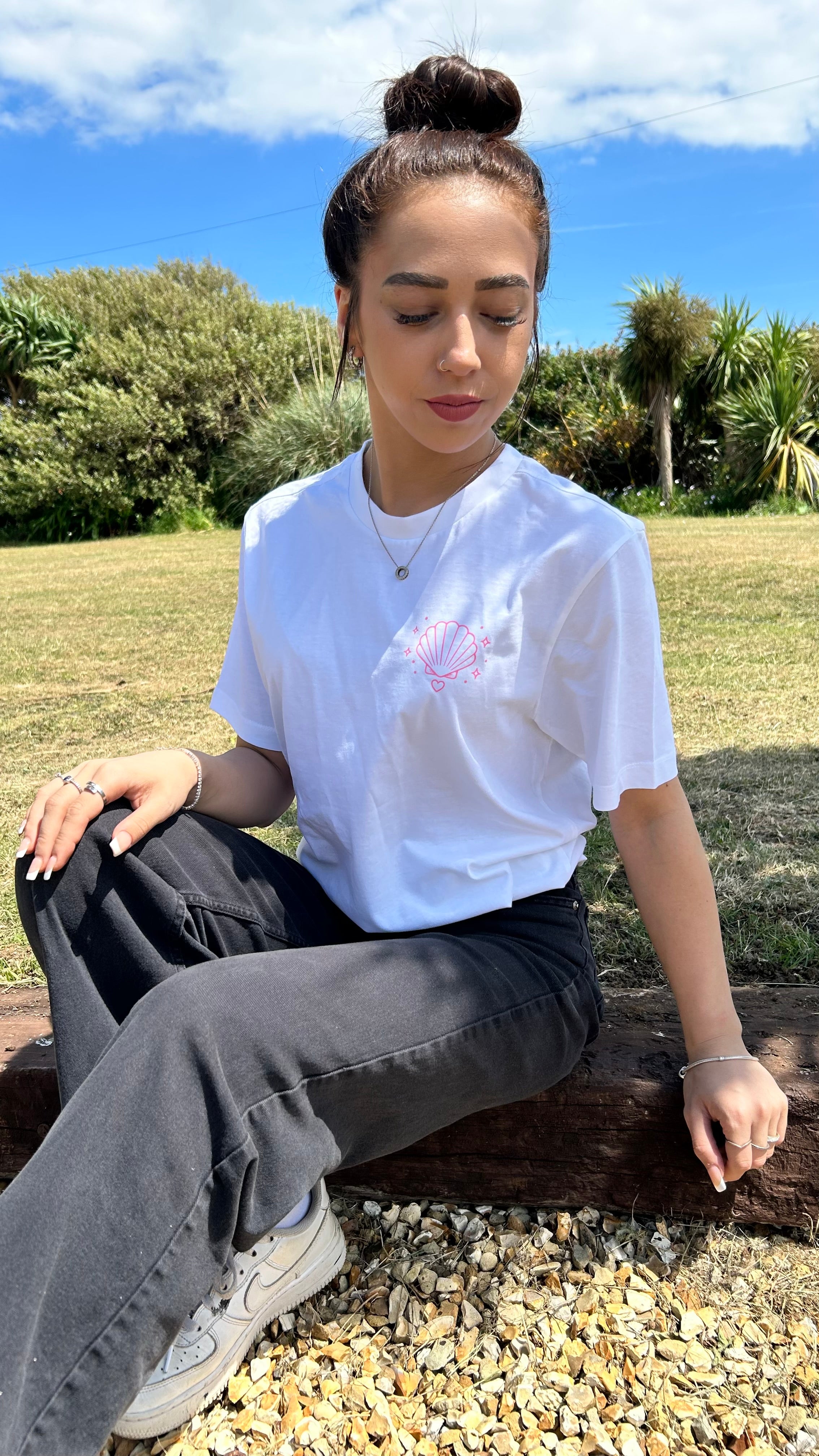 Shell-Heart Tee